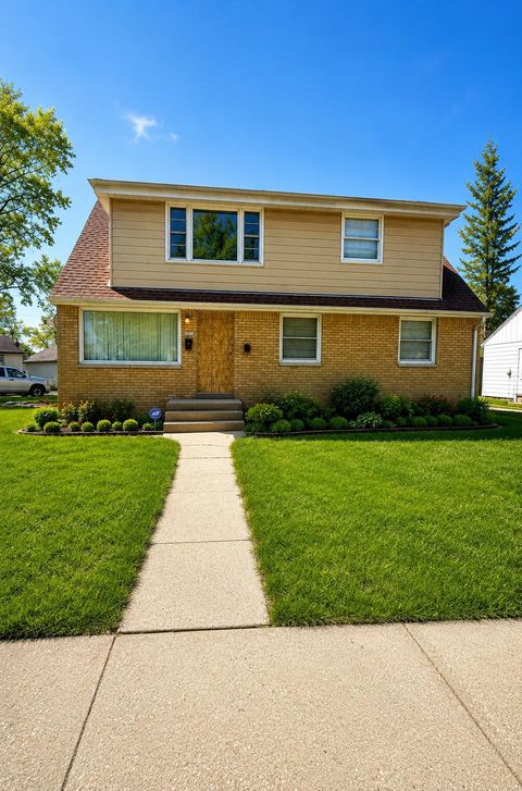 Photo of 4257 N 53rd St, Milwaukee, WI 53213 (MLS # 1961865)