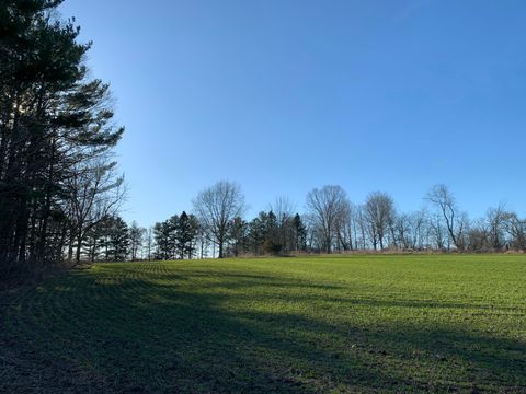 Photo of Lot 1 Hi Lo Dr, Vernon, WI 53149 (MLS # 1954870)