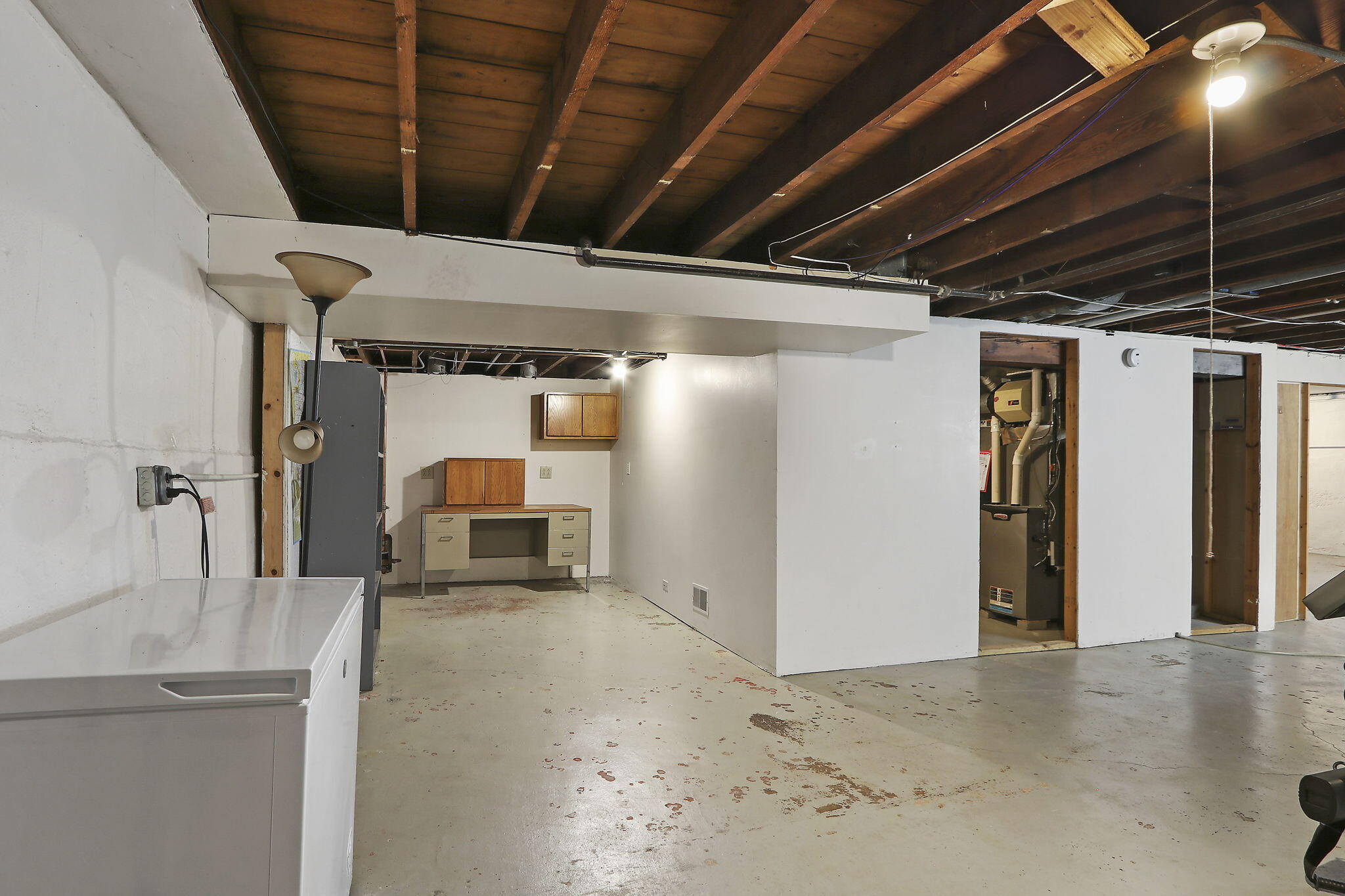 Kenosha, Wisconsin 53144, United States, 2 Bedrooms Bedrooms, ,2 BathroomsBathrooms,Residential,Pending,127111