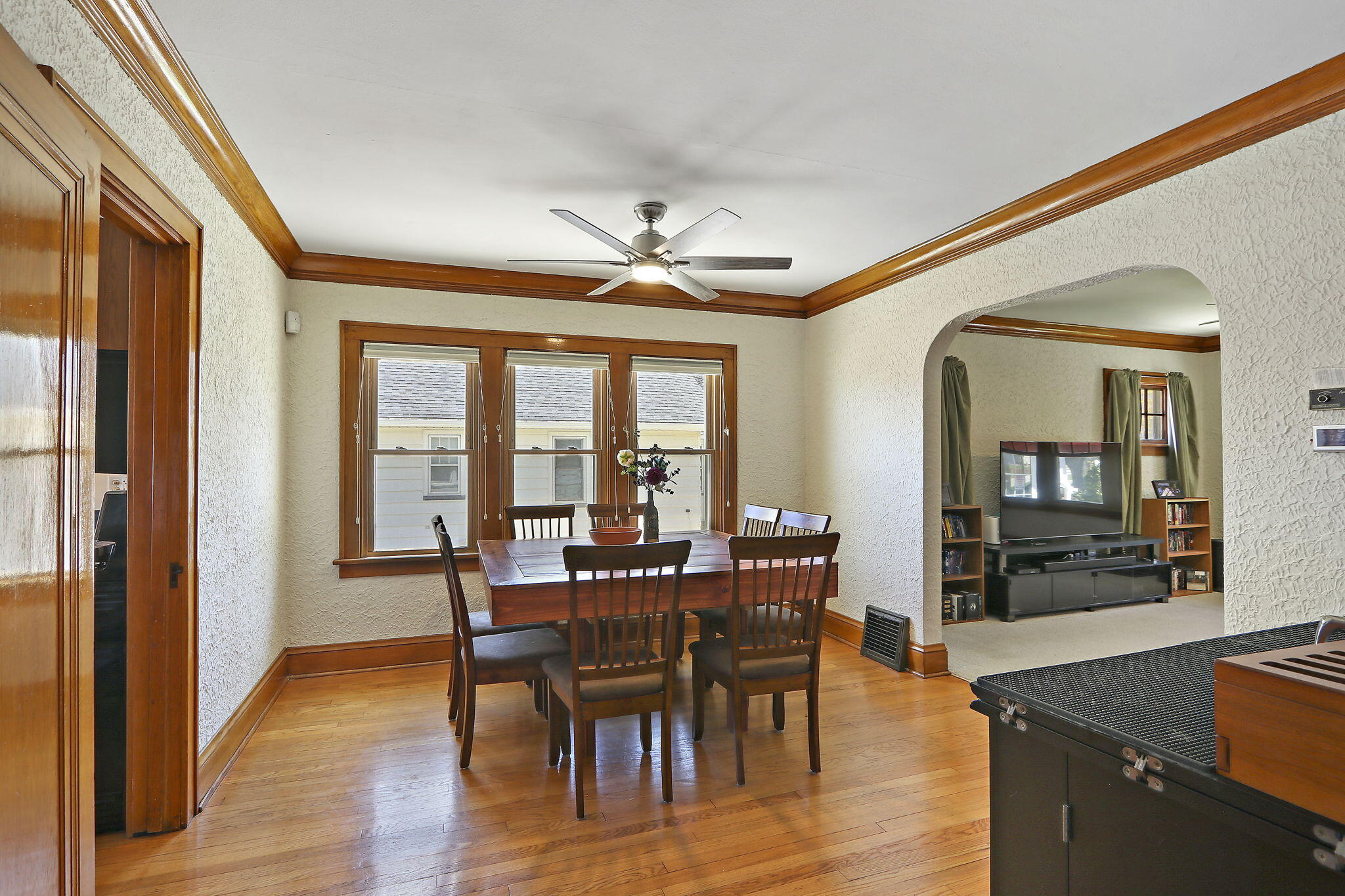 Kenosha, Wisconsin 53144, United States, 2 Bedrooms Bedrooms, ,2 BathroomsBathrooms,Residential,Pending,127111