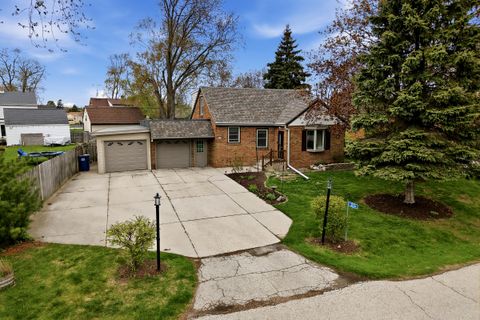 Photo of 3634 Koehler Dr, Sheboygan, WI 53083 (MLS # 1962751)