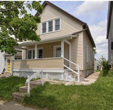 Photo of 1320 Milwaukee Ave, South Milwaukee, WI 53172 (MLS # 1965443)