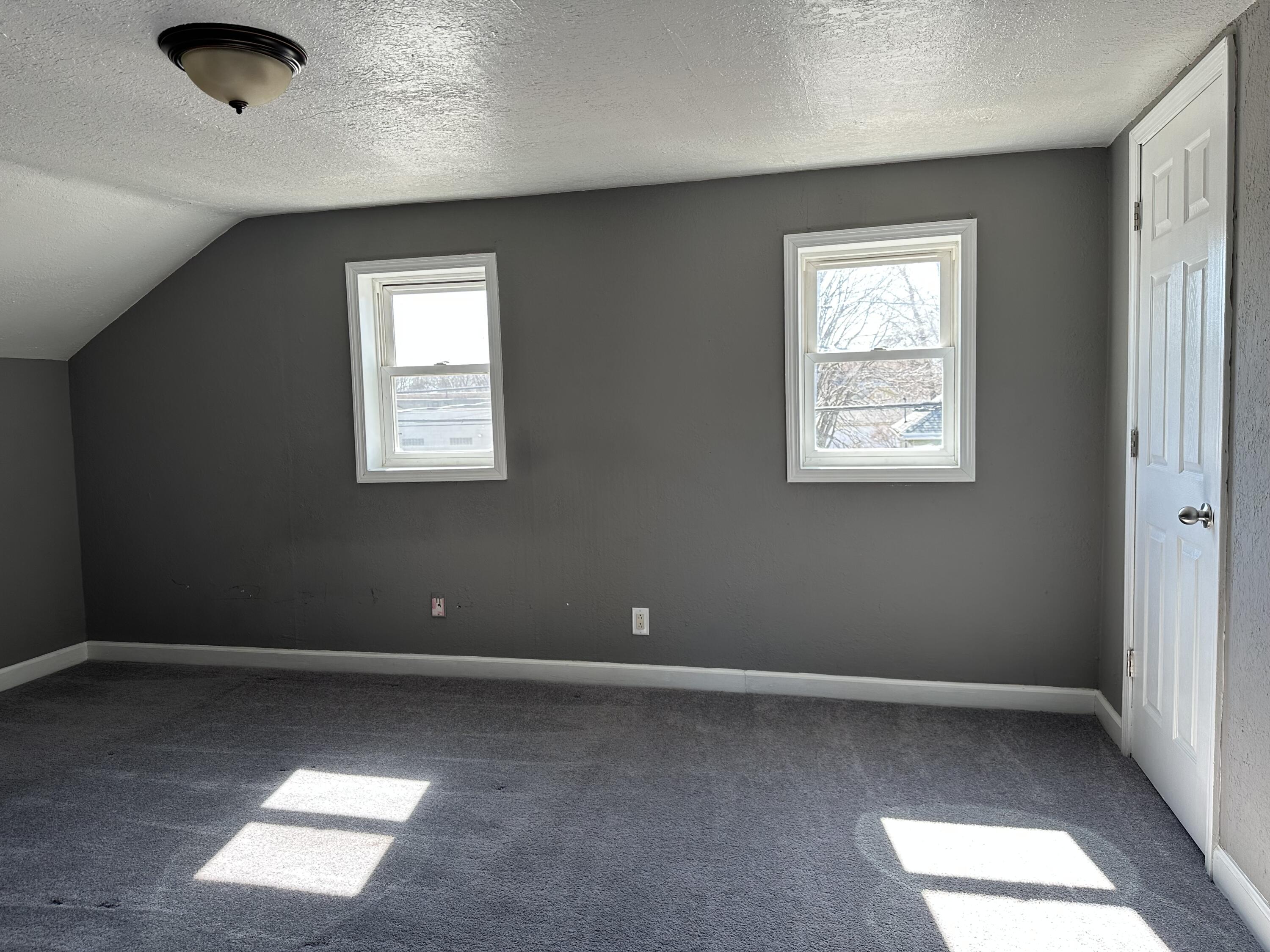 Kenosha, Wisconsin 53140, United States, 3 Bedrooms Bedrooms, ,2 BathroomsBathrooms,Residential,Active,86119