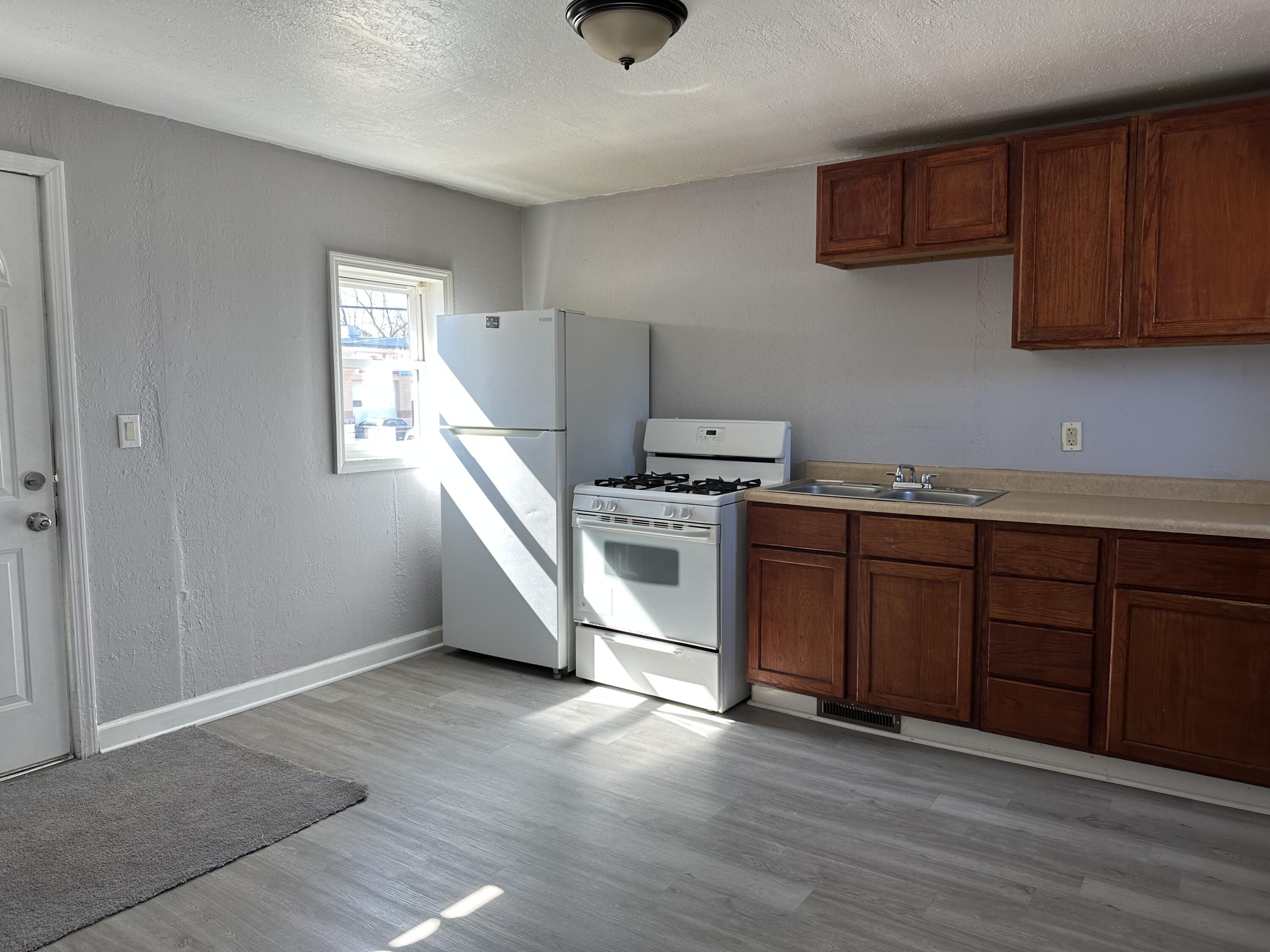 Kenosha, Wisconsin 53140, United States, 3 Bedrooms Bedrooms, ,2 BathroomsBathrooms,Residential,Active,86119