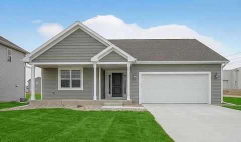 Photo of 3912 32nd Ave, Kenosha, WI 53144 (MLS # 1954426)