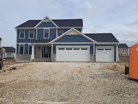 Photo of 1737 Hammock Ln, Oconomowoc, WI 53066 (MLS # 1960645)