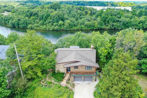 Photo of N7693 Ridge Rd, Whitewater, WI 53190 (MLS # 1969040)