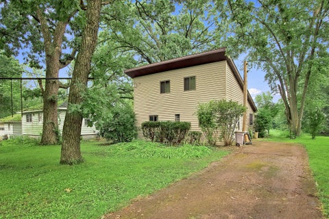Photo of 31525 71st St, Wheatland, WI 53168 (MLS # 1976154)