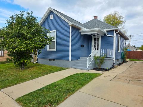 Photo of 2105 Racine St, Mount Pleasant, WI 53403 (MLS # 1940154)