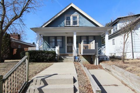 MLS: 1915305