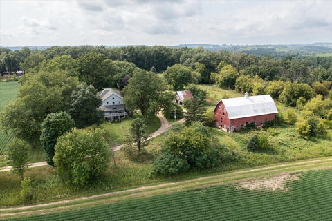 Photo of E7530 Hinkst Hollow Rd, Franklin, WI 54665 (MLS # 1981766)