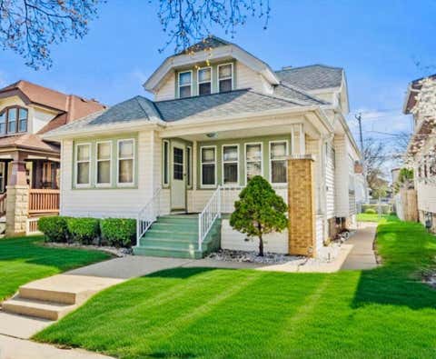 Photo of 3306 S 15th St, Milwaukee, WI 53215 (MLS # 1969856)