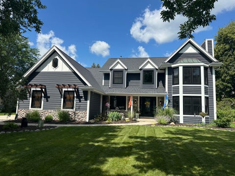 Photo of W69N411 Evergreen Blvd, Cedarburg, WI 53012 (MLS # 1955718)