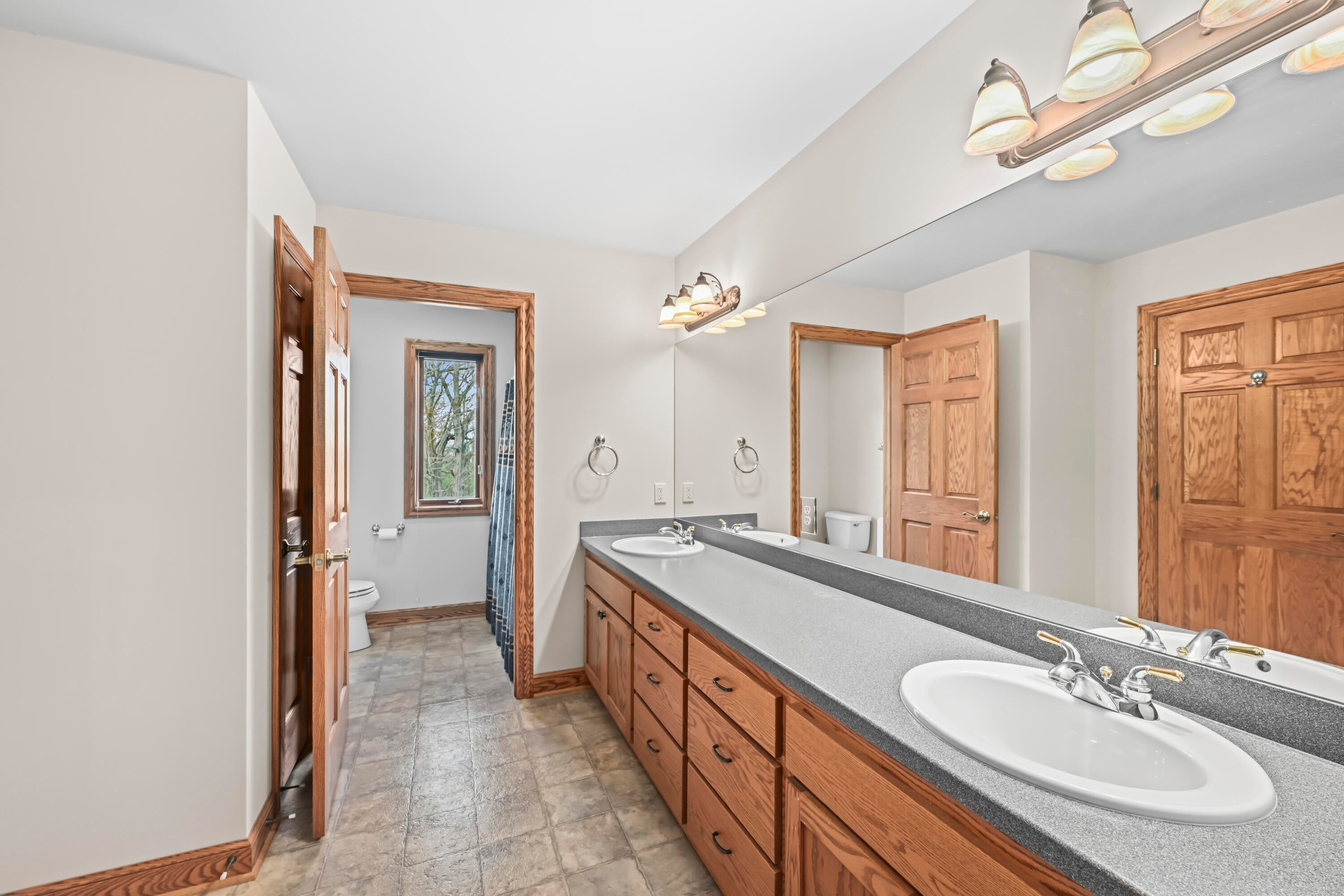 12301 W Ryan Rd, Franklin, WI, 53132, USA, 4 Bedrooms Bedrooms, ,5 BathroomsBathrooms,Residential,Pending,12301 W Ryan Rd,1974694
