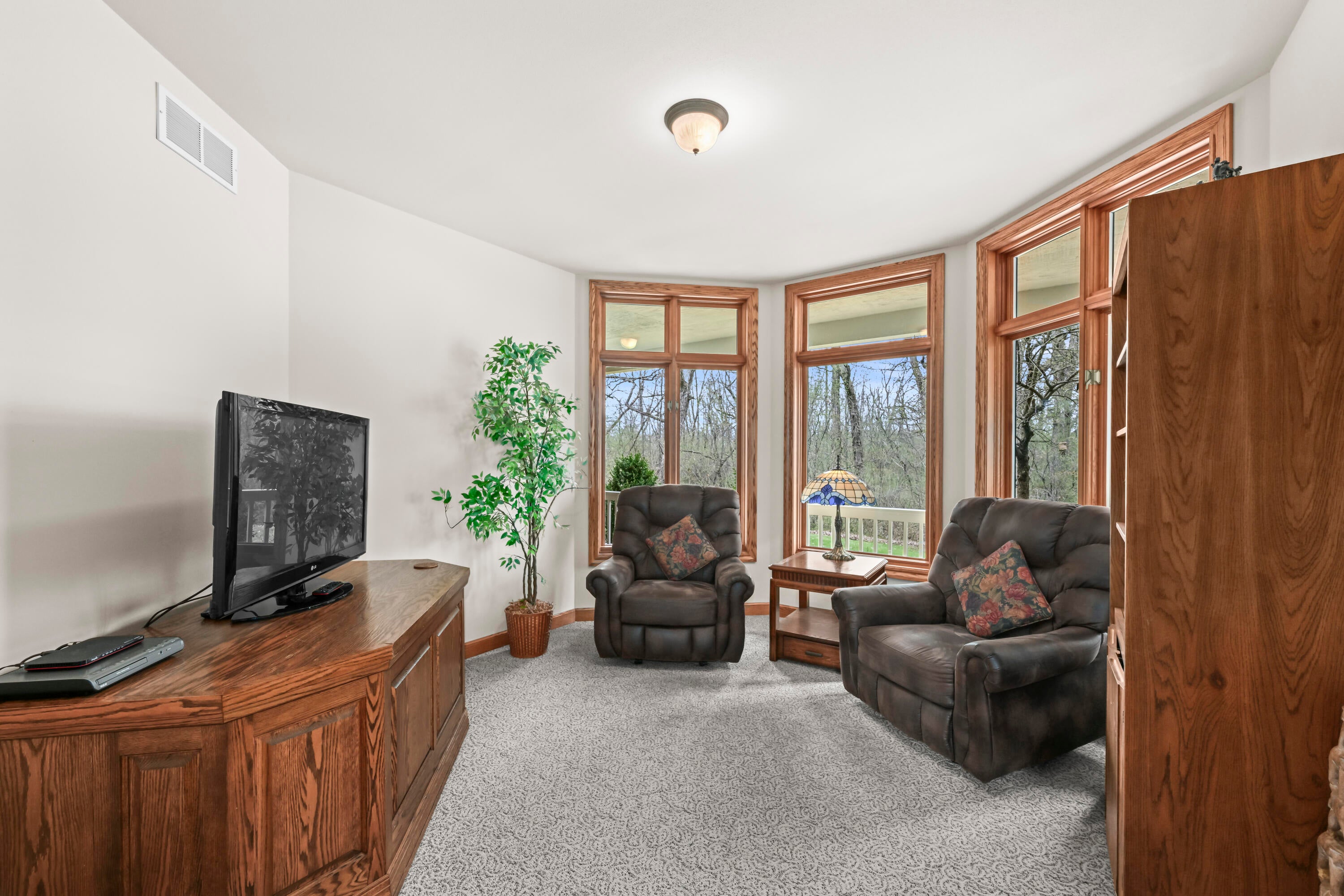 12301 W Ryan Rd, Franklin, WI, 53132, USA, 4 Bedrooms Bedrooms, ,5 BathroomsBathrooms,Residential,Pending,12301 W Ryan Rd,1974694
