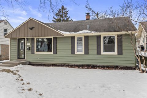 Photo of 3471 N 96th St, Milwaukee, WI 53222 (MLS # 1950371)