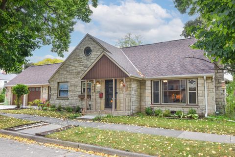 Photo of 9029 W Hadley St, Milwaukee, WI 53222 (MLS # 1939470)