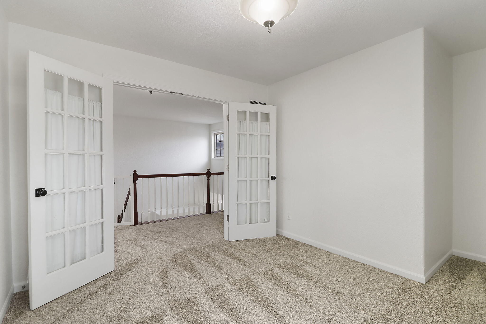 Kenosha, Wisconsin 53144, United States, 2 Bedrooms Bedrooms, ,3 BathroomsBathrooms,Residential,Active,172701