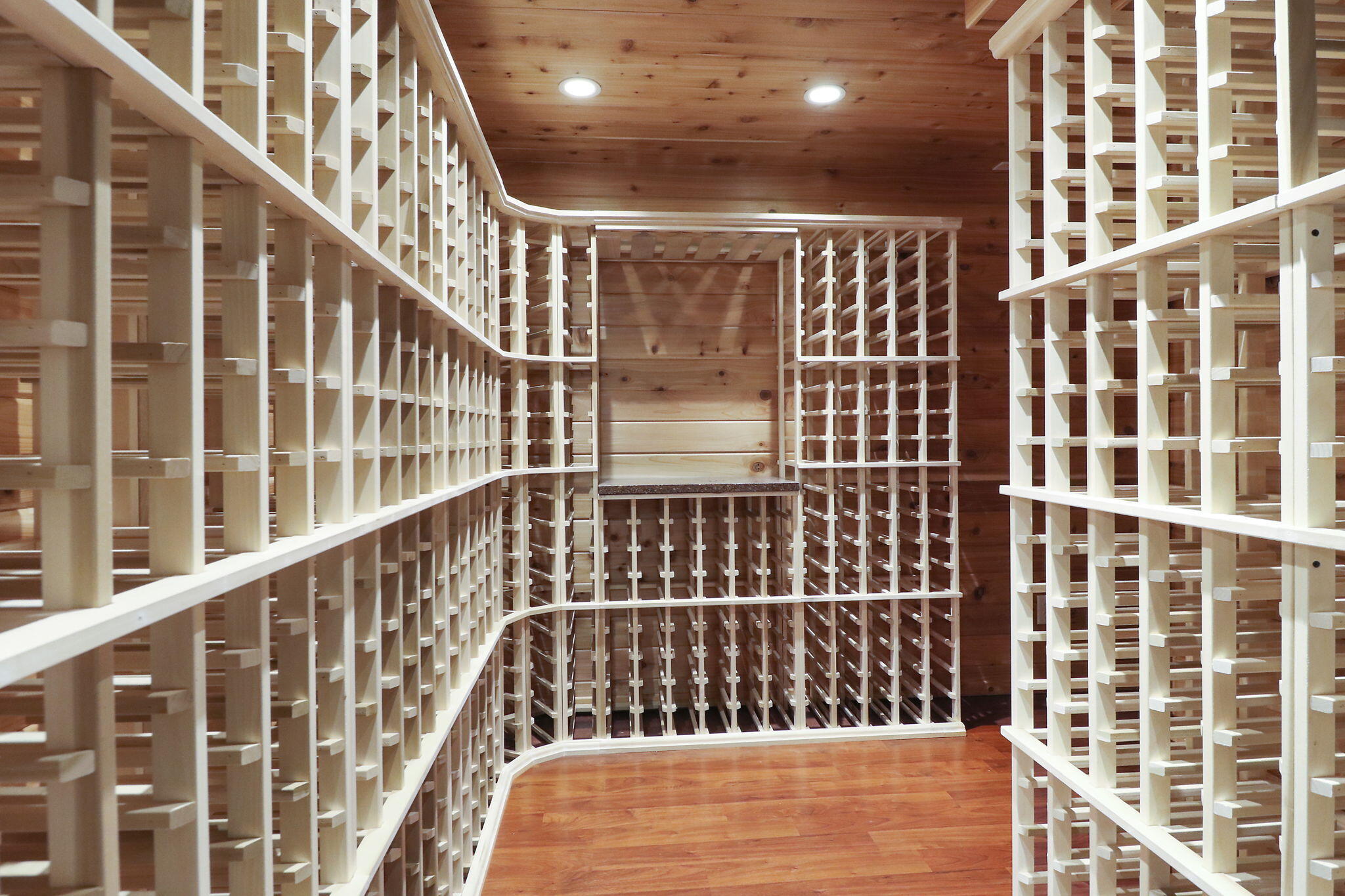 Kenosha, Wisconsin 53144, United States, 2 Bedrooms Bedrooms, ,3 BathroomsBathrooms,Residential,Active,172701