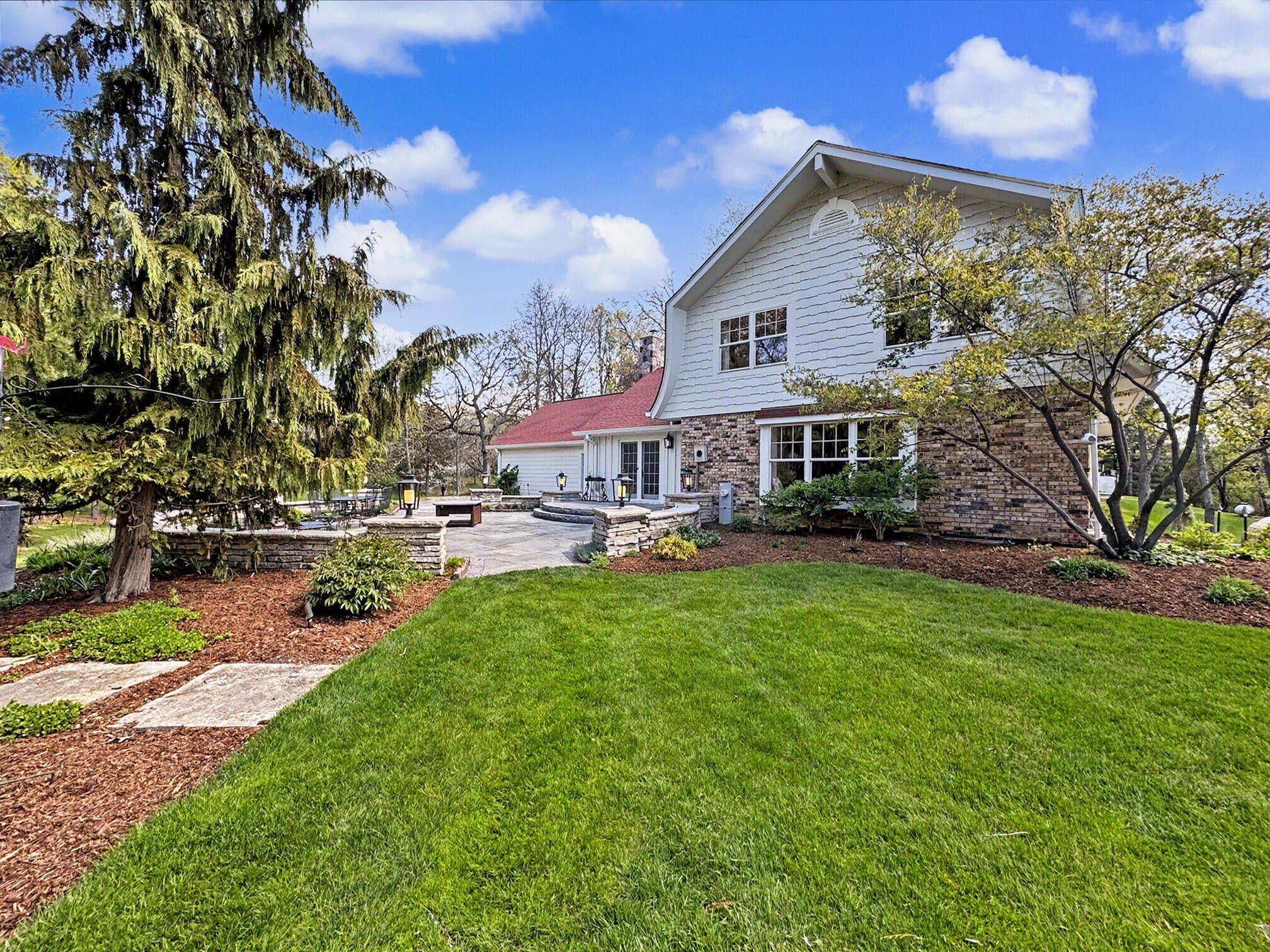 S43w34465 Forest Ct, Dousman, WI, 53118, USA, 4 Bedrooms Bedrooms, ,4 BathroomsBathrooms,Residential,Contingent,S43w34465 Forest Ct,1963387