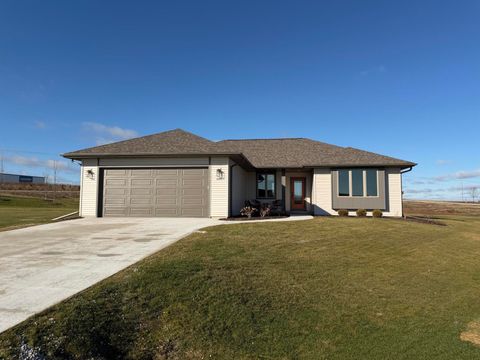 Photo of 2856 Granite Ct, Sheboygan, WI 53081 (MLS # 1947940)
