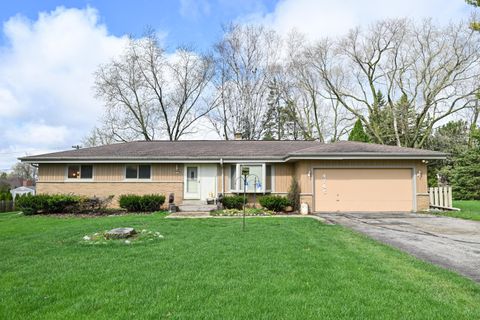 Photo of 4745 Shasta Dr, Brookfield, WI 53045 (MLS # 1958652)