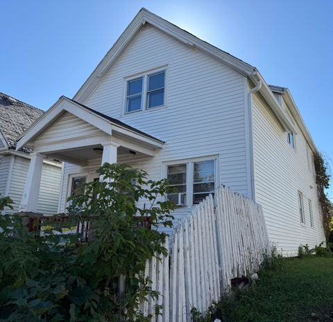 Photo of 1225 W Madison St, Milwaukee, WI 53204 (MLS # 1939061)