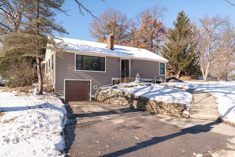 Photo of 114 Vernon St, Westby, WI 54667 (MLS # 1949969)