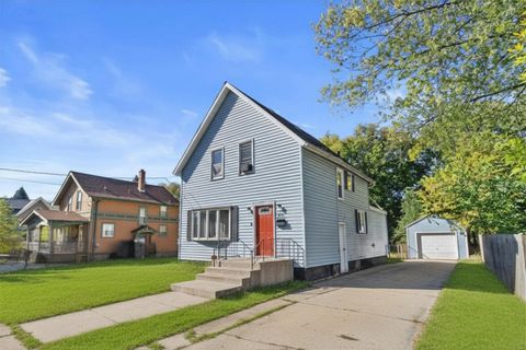 Photo of 1100 Wisconsin Ave, Beloit, WI 53511 (MLS # 1971441)