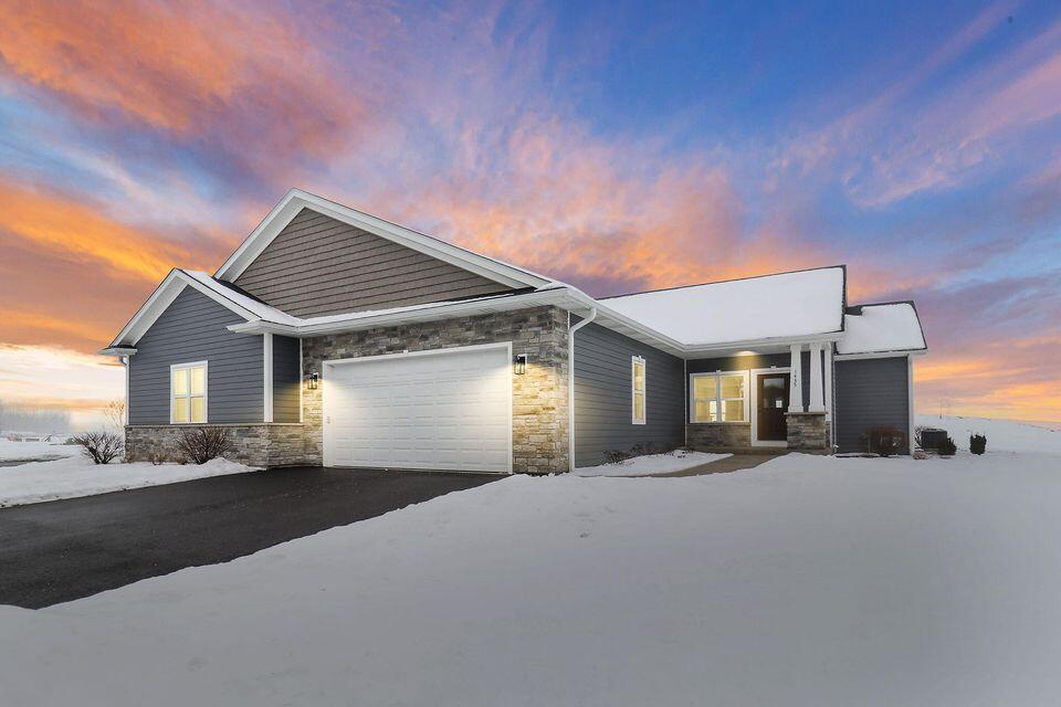 Mount Pleasant, Wisconsin 53406, United States, 2 Bedrooms Bedrooms, ,2 BathroomsBathrooms,Residential,Active,164323 Mount Pleasant, Wisconsin 53406, United States, 2 Bedrooms Bedrooms, ,2 BathroomsBathrooms,Residential,Active,164323