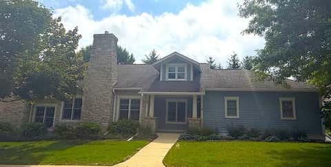 Photo of N68W5733 Bridge Commons Ct, Cedarburg, WI 53012 (MLS # 1975054)
