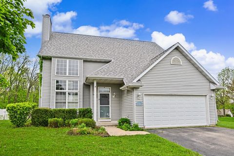 Photo of W3764 Deer Dr N, Geneva, WI 53147 (MLS # 1963379)