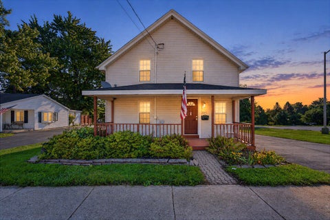 Photo of 2541 Wisconsin St, Sturtevant, WI 53177 (MLS # 1980032)