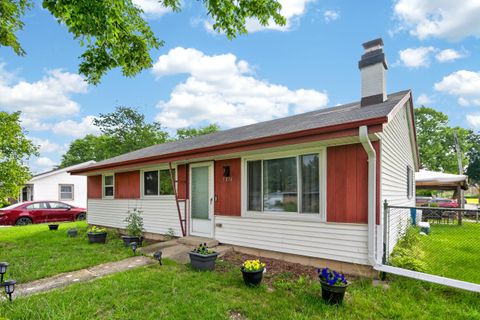 Photo of 5874 S Marilyn St, Milwaukee, WI 53221 (MLS # 1969504)