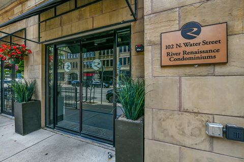 Photo of 102 N Water St, Milwaukee, WI 53202 (MLS # 1933059)