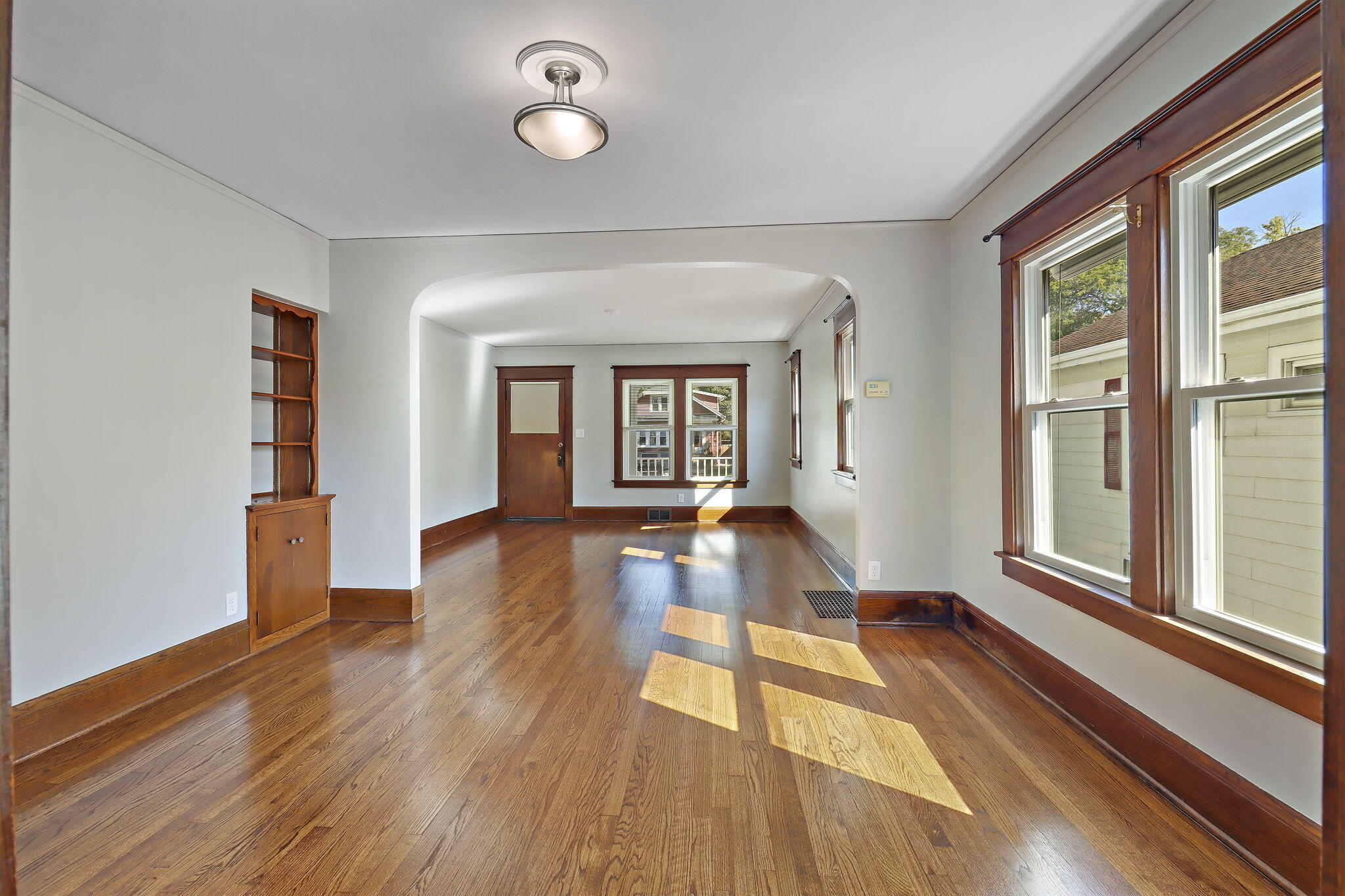 Racine, Wisconsin 53405, United States, 2 Bedrooms Bedrooms, ,1 BathroomBathrooms,Residential,Pending,210946