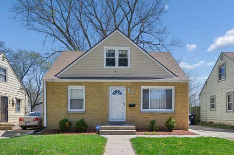 Photo of 5132 N 57th St, Milwaukee, WI 53218 (MLS # 1959749)