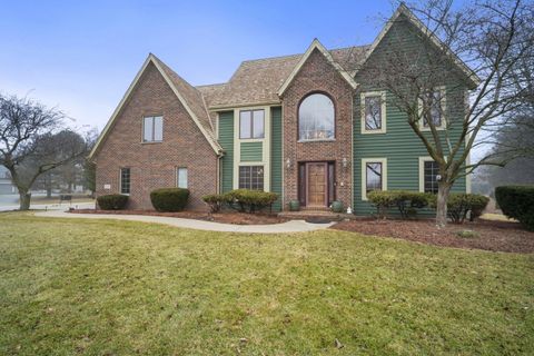 Photo of 2840 Norman Dr, Brookfield, WI 53045 (MLS # 1956259)