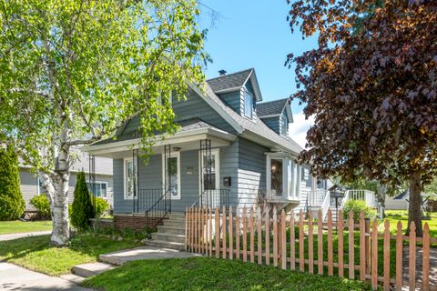 Photo of 1416 Cedar St, Oshkosh, WI 54901 (MLS # 1962450)