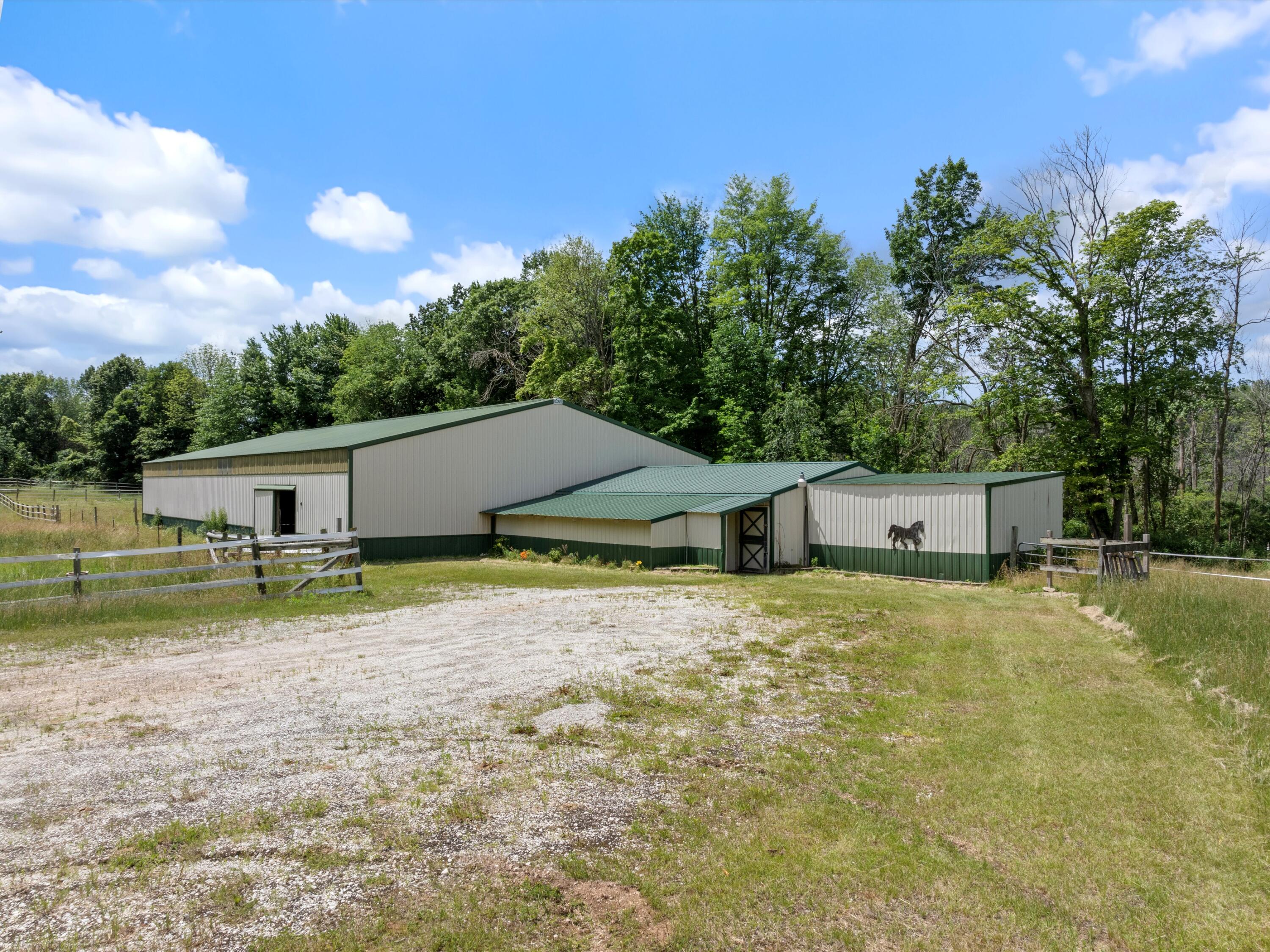 Cooperstown, Wisconsin 54227, United States, 3 Bedrooms Bedrooms, ,3 BathroomsBathrooms,Residential,Active,143936