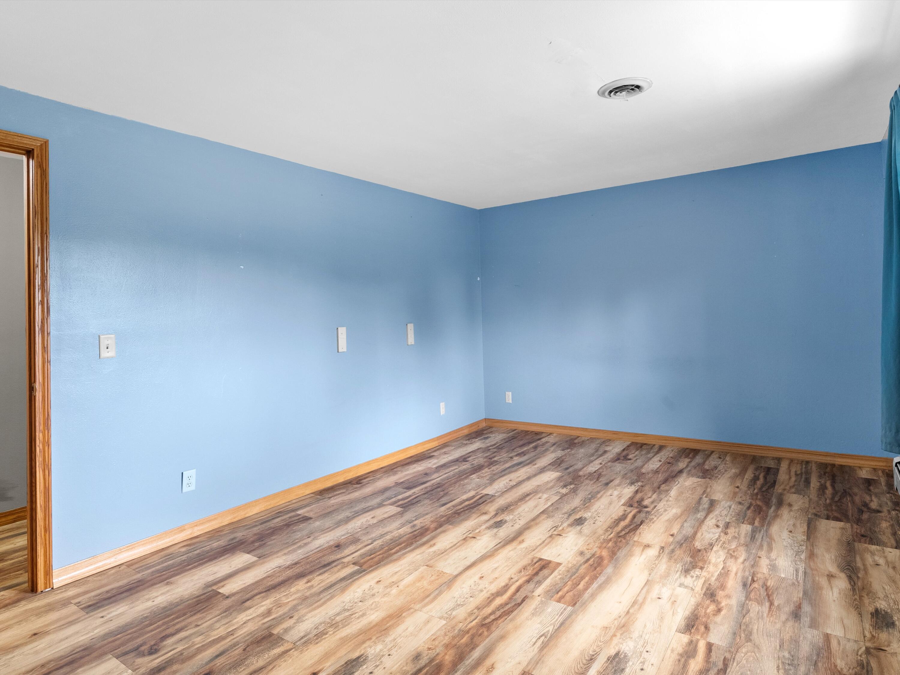 Cooperstown, Wisconsin 54227, United States, 3 Bedrooms Bedrooms, ,3 BathroomsBathrooms,Residential,Active,143936