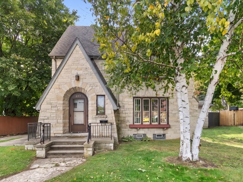 Photo of 327 Pine St, Sheboygan Falls, WI 53085 (MLS # 1984217)