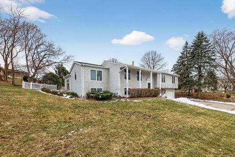 Photo of 625 Lewis St, Burlington, WI 53105 (MLS # 1945674)