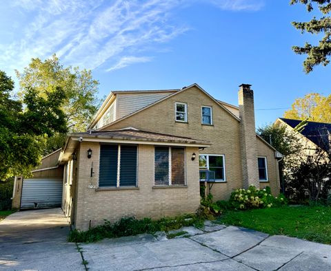 Photo of 4723 Shirley Ave, Mount Pleasant, WI 53406 (MLS # 1941540)