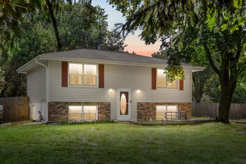 Photo of 4445 Erie St, Caledonia, WI 53402 (MLS # 1977826)