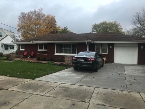 Photo of 2948 S Orleans Ave, West Allis, WI 53227 (MLS # 1953659)