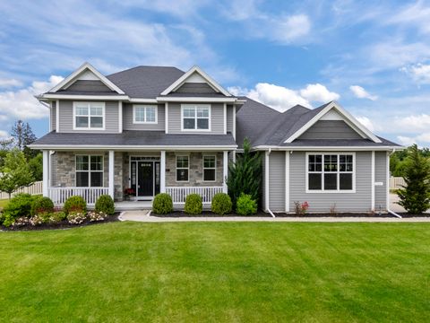 Photo of 7845 W Mourning Dove Ln, Mequon, WI 53097 (MLS # 1921851)