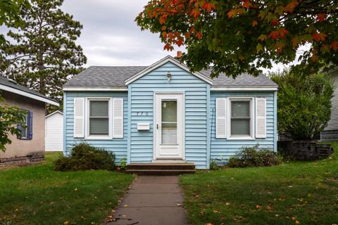 Photo of 770 Hillview Ave, La Crosse, WI 54601 (MLS # 1939637)