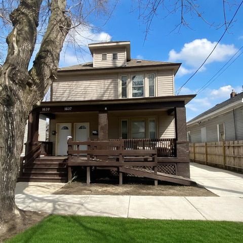Photo of 1637 Edgewood Ave, Racine, WI 53404 (MLS # 1959511)