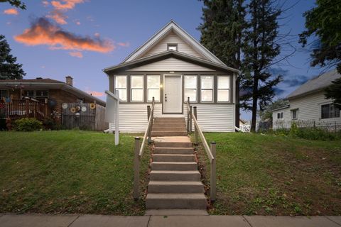 Photo of 2219 S 59th St, West Allis, WI 53219 (MLS # 1938351) Photo of 2219 S 59th St, West Allis, WI 53219 (MLS # 1938351)